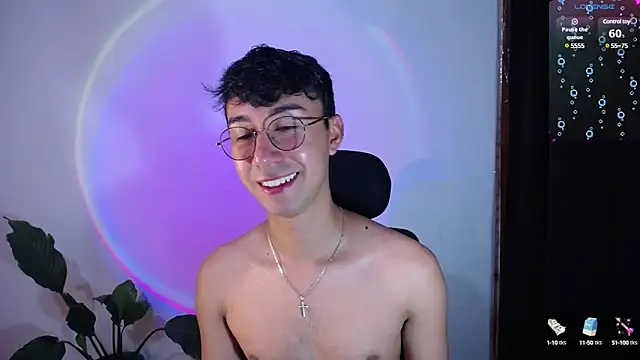 Snapshot of cameron_cum chatting on 27, 1, 2025 cameron cum online show from 27, 1, 2025