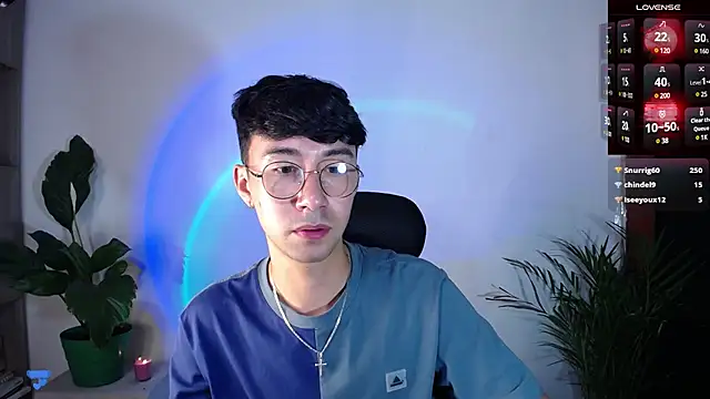 Snapshot of cameron_cum chatting on 17, 3, 2025 cameron cum online show from 17, 3, 2025