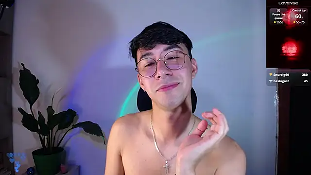 Snapshot of cameron_cum chatting on 18, 3, 2025 cameron cum online show from 18, 3, 2025