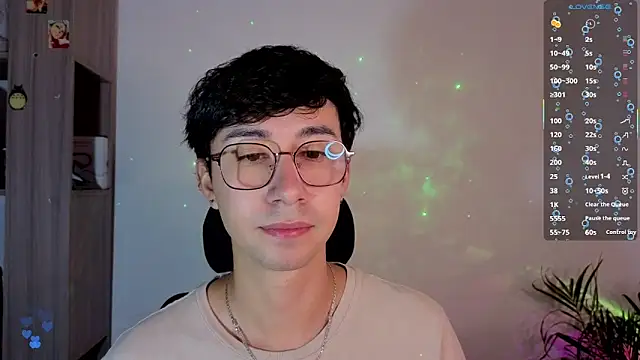 Snapshot of cameron_cum chatting on 13, 9, 2025 cameron cum online show from 13, 9, 2025