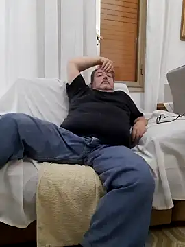 bluangelo online show from 3, 3, 2025