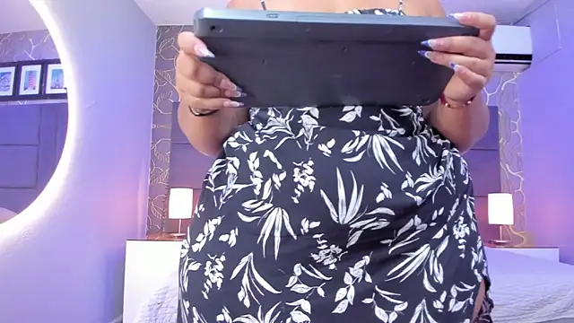 Snapshot of samyriverss chatting on 19, 2, 2025 samyriverss online show from 19, 2, 2025