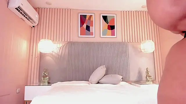 Snapshot of samyriverss chatting on 23, 9, 2025 samyriverss online show from 23, 9, 2025