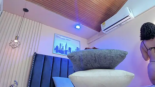 viiolett lee online show from 11, 1, 2026