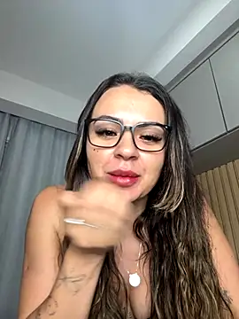 carol amorim online show from 3, 10, 2025