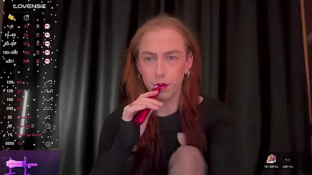 Snapshot of Avril_Pearly_ chatting on 27, 11, 2025 Avril Pearly online show from 27, 11, 2025