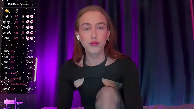 Snapshot of Avril_Pearly_ chatting on 16, 12, 2025 Avril Pearly online show from 16, 12, 2025