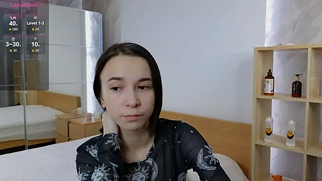 Snapshot of LilithStrangfor chatting on 4, 12, 2024 LilithStrangfor online show from 4, 12, 2024