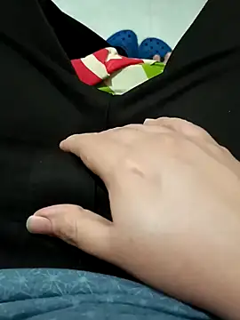 beautiful hands  online show from 12, 12, 2024