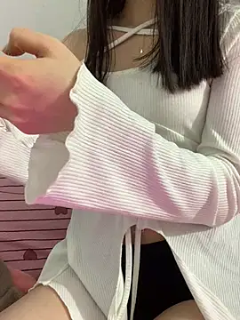 Snapshot of Vani_S2 chatting on 5, 1, 2025 Vani S2 online show from 5, 1, 2025