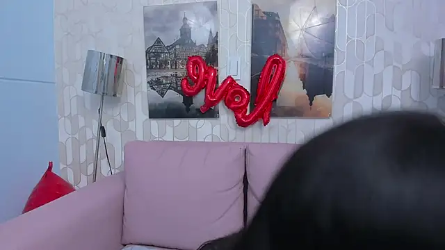 Snapshot of _miaquevedo_ chatting on 5, 2, 2025 miaquevedo online show from 5, 2, 2025