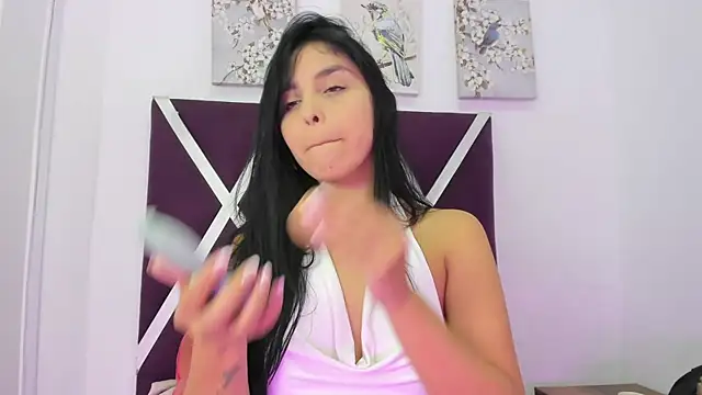 Snapshot of _miaquevedo_ chatting on 12, 11, 2025 miaquevedo online show from 12, 11, 2025