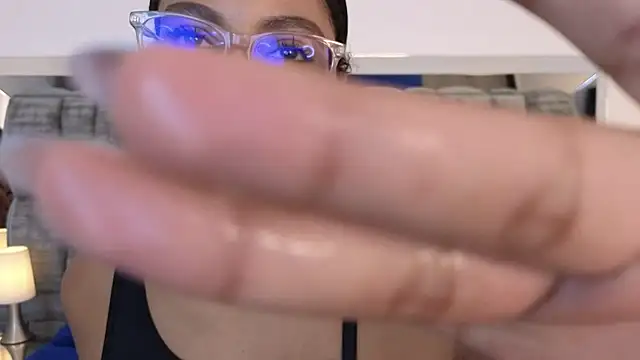 SussiSotto online show from 13, 2, 2025