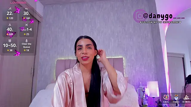 ZarianaEvanz online show from 15, 3, 2025