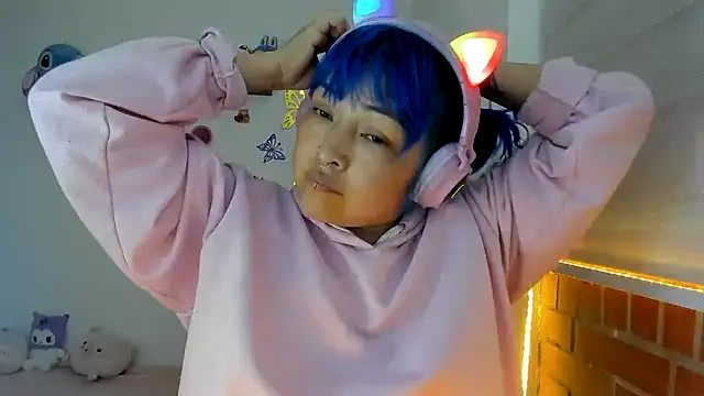 Shaddycute  online show from 26, 10, 2025