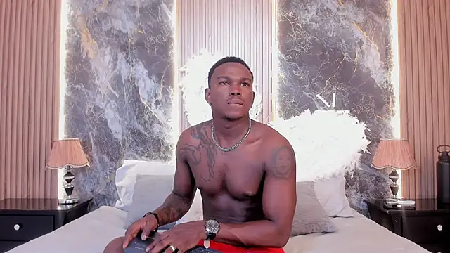 Snapshot of Troykhalil chatting on 14, 2, 2025 Troykhalil online show from 14, 2, 2025