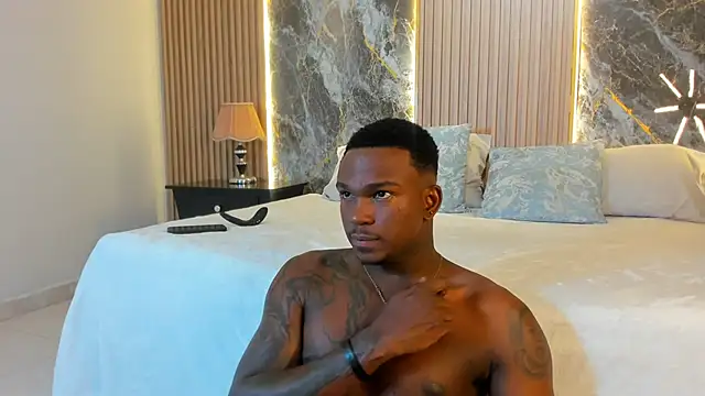 Snapshot of Troykhalil chatting on 2, 3, 2025 Troykhalil online show from 2, 3, 2025