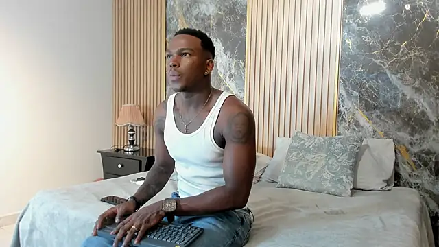 Snapshot of Troykhalil chatting on 21, 3, 2025 Troykhalil online show from 21, 3, 2025