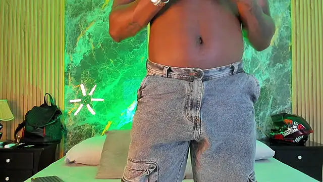 Snapshot of Troykhalil chatting on 23, 9, 2025 Troykhalil online show from 23, 9, 2025