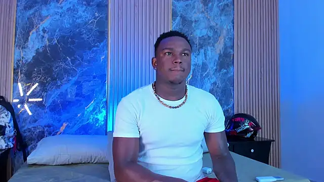 Snapshot of Troykhalil chatting on 15, 10, 2025 Troykhalil online show from 15, 10, 2025