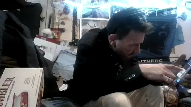 Snapshot of gettinit2wice chatting on 29, 11, 2025 gettinit2wice online show from 29, 11, 2025