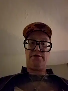 Snapshot of biffboff123 chatting on 4, 7, 2026 biffboff123 online show from 4, 7, 2026