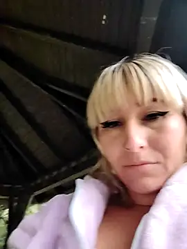 florecita9 online show from 11, 2, 2025