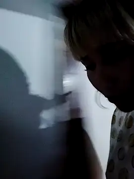 florecita9 online show from 21, 2, 2025