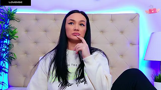Snapshot of DaliyaArabian chatting on 15, 1, 2025 DaliyaArabian online show from 15, 1, 2025