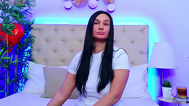 Snapshot of DaliyaArabian chatting on 10, 3, 2025 DaliyaArabian online show from 10, 3, 2025