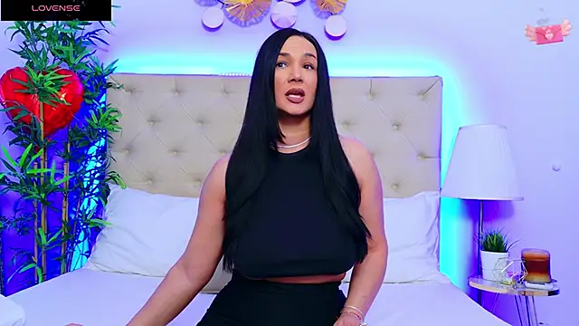 Snapshot of DaliyaArabian chatting on 11, 3, 2025 DaliyaArabian online show from 11, 3, 2025