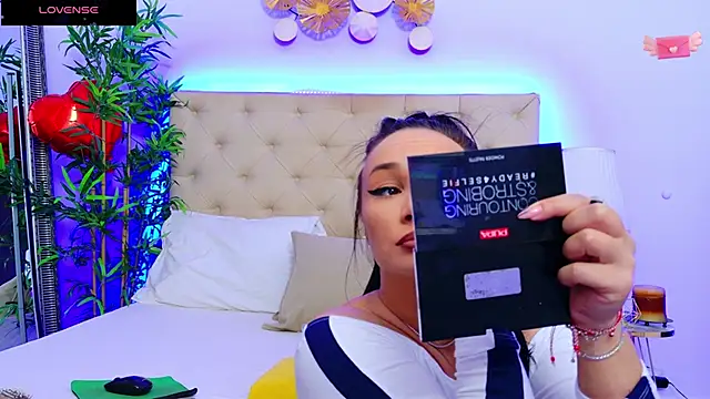 Snapshot of DaliyaArabian chatting on 13, 3, 2025 DaliyaArabian online show from 13, 3, 2025