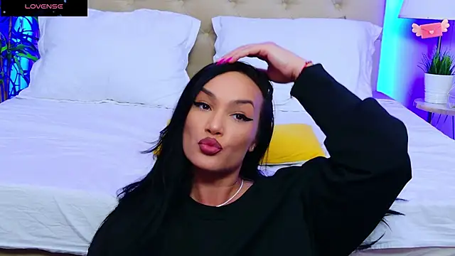Snapshot of DaliyaArabian chatting on 18, 3, 2025 DaliyaArabian online show from 18, 3, 2025