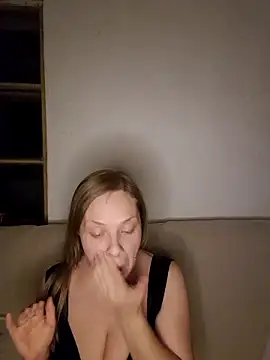 katiestevens online show from 24, 10, 2025