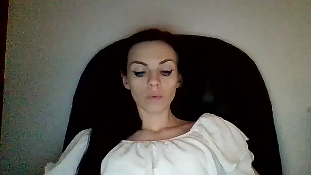 Snapshot of CassieSensual chatting on 8, 3, 2025 CassieSensual online show from 8, 3, 2025