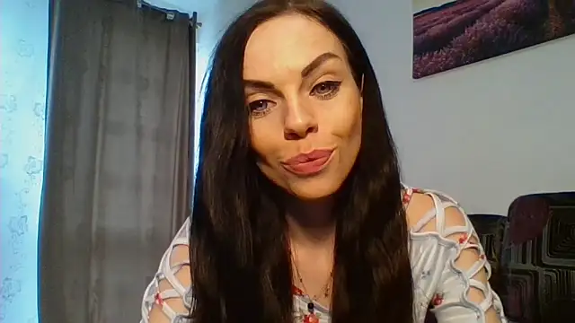 Snapshot of CassieSensual chatting on 14, 9, 2025 CassieSensual online show from 14, 9, 2025