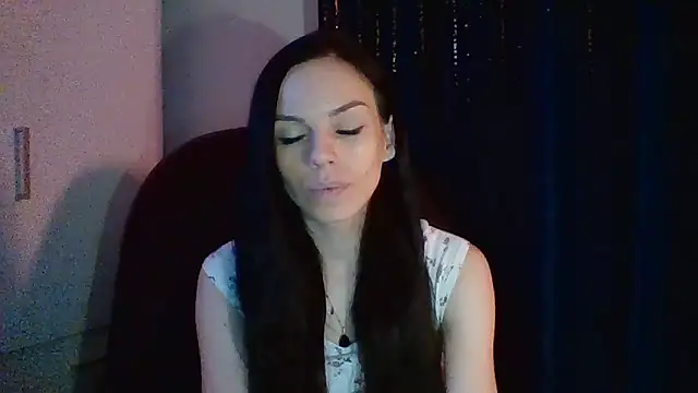 Snapshot of CassieSensual chatting on 8, 10, 2025 CassieSensual online show from 8, 10, 2025