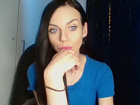 Snapshot of CassieSensual chatting on 12, 10, 2025 CassieSensual online show from 12, 10, 2025