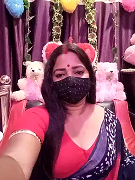 Snapshot of ella_mariya chatting on 26, 4, 2026 ella mariya online show from 26, 4, 2026