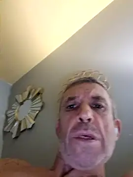 Snapshot of chris_sbh chatting on 5, 2, 2025 chris sbh online show from 5, 2, 2025