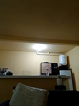 Snapshot of chris_sbh chatting on 15, 2, 2025 chris sbh online show from 15, 2, 2025