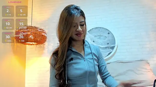 Elise Diamond online show from 24, 10, 2025