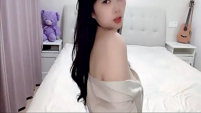 aisha123123 online show from 25, 10, 2025