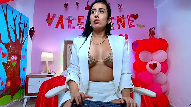 Miia harper  online show from 15, 2, 2025