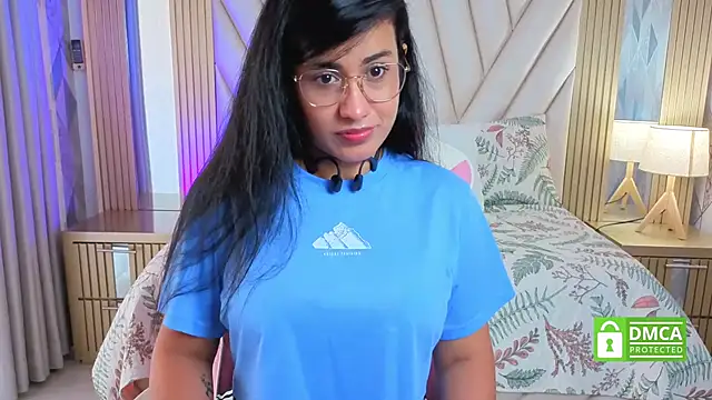 Miia harper  online show from 15, 10, 2025