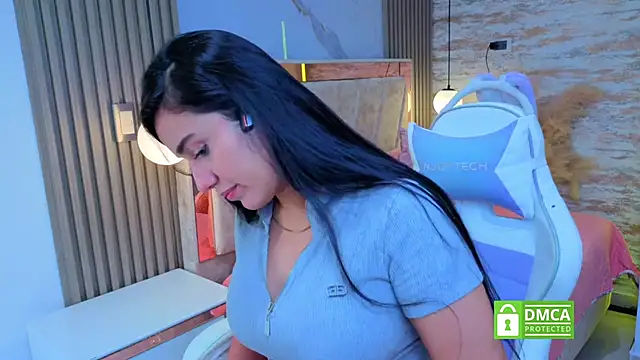 Miia harper  online show from 5, 2, 2026