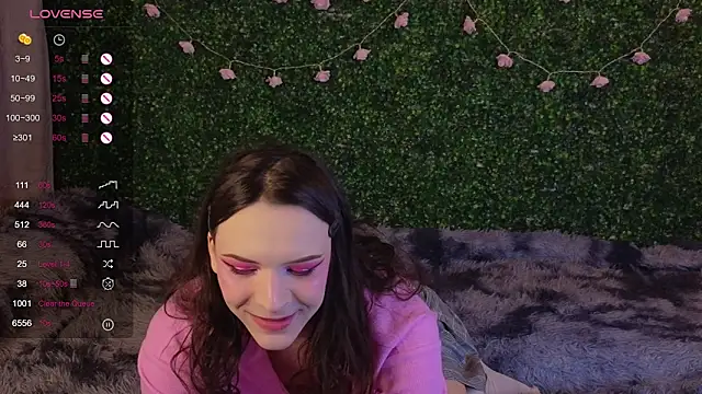 Snapshot of EkaterinaUpple chatting on 11, 2, 2026 EkaterinaUpple online show from 11, 2, 2026