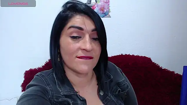 Snapshot of karenlennox1 chatting on 18, 3, 2025 karenlennox1 online show from 18, 3, 2025