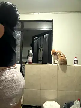 Snapshot of karenlennox1 chatting on 18, 9, 2025 karenlennox1 online show from 18, 9, 2025