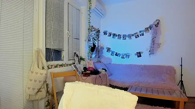 Jenny darling love online show from 13, 1, 2025